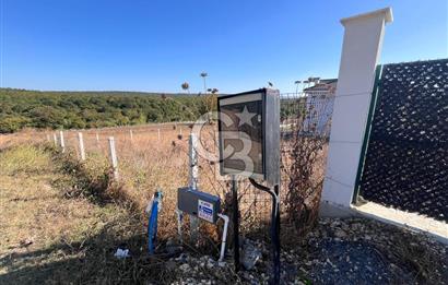 Çatalca İhsaniyede Elektrik Suyu Bulunan 410 m² Tarla