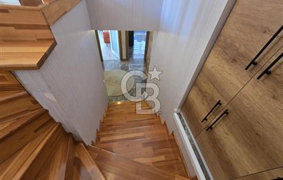 MÜRSEL ULUÇ 942 CADDE 4,5+1 SATILIK DUBLEKS DAİRE