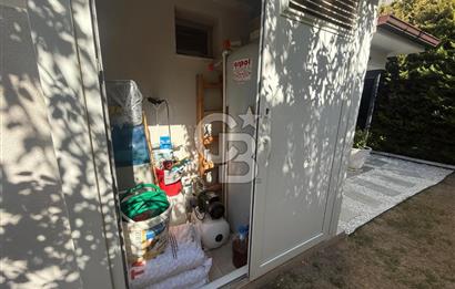 EŞSİZ DENİZ MANZARALI, FULL EŞYALI, ÖZEL YAPIM, TRİPLEKS VİLLA