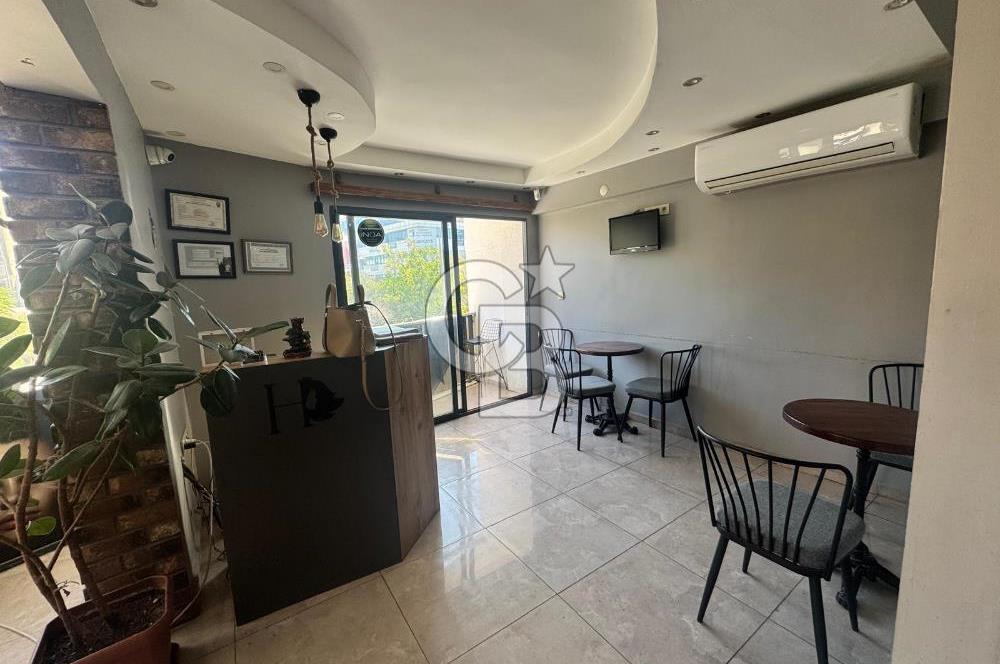 Seferihisar Çarşı Merkezde Satılık 2+1 İş Yeri Ruhsatlı Daire