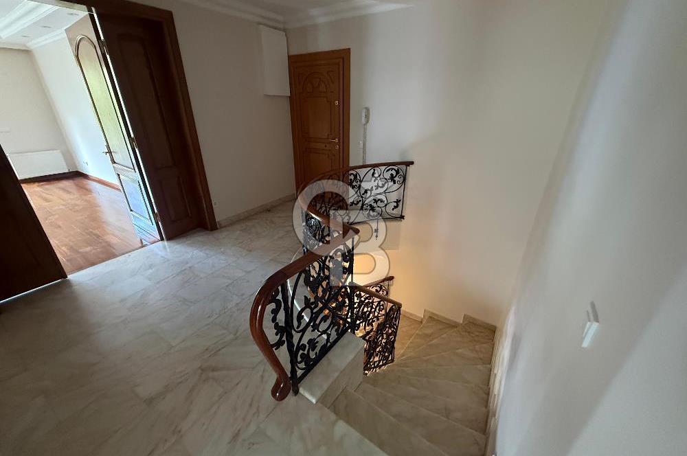 Ortaköy Ekerler Sitesi Kiralık 7+1 Bahçe Dubleks 