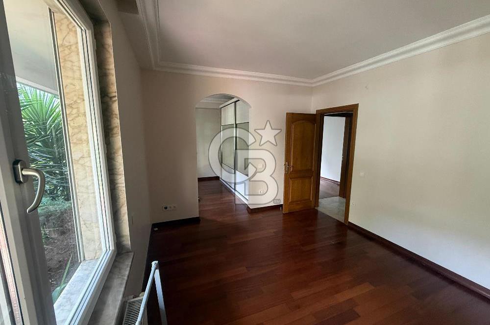 Ortaköy Ekerler Sitesi Kiralık 7+1 Bahçe Dubleks 