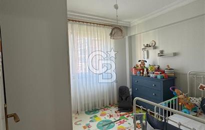 ATAŞEHİR'de METRO'ya 5 dk HAVUZLU GÜVENLİKLİ 3+1 SATILIK DAİRE