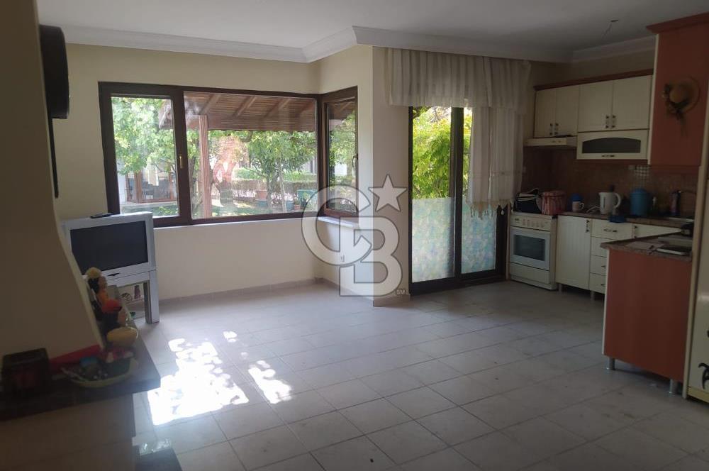 ELMAKENT SİTESİNDE 12 AY TATİL FORMATINDA SATILIK 3 + 1 VİLLA
