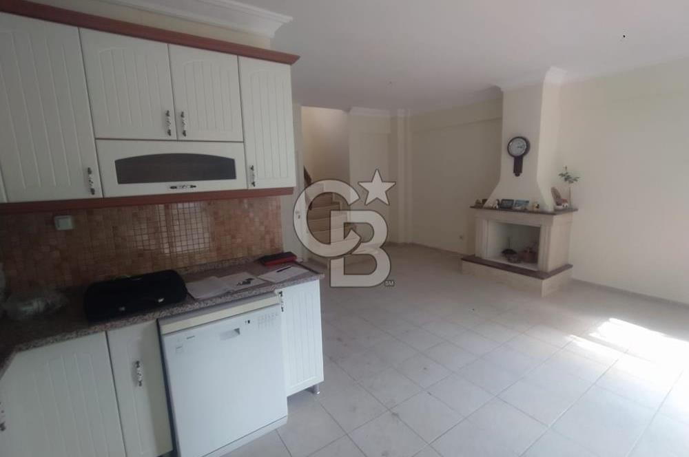 ELMAKENT SİTESİNDE 12 AY TATİL FORMATINDA SATILIK 3 + 1 VİLLA