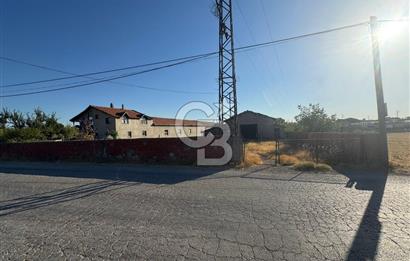 ÇANAKKALE  BAYRAMİÇ TÜRKMENLİ KÖYÜ SATILIK TARLA ELEKTİRİK SU VAR
