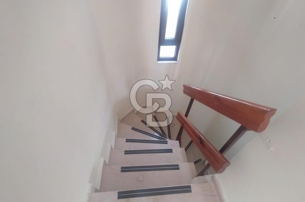 ELMAKENT SİTESİNDE 12 AY TATİL FORMATINDA SATILIK 3 + 1 VİLLA