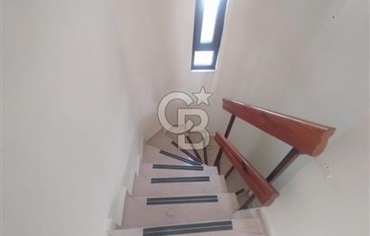 ELMAKENT SİTESİNDE 12 AY TATİL FORMATINDA SATILIK 3 + 1 VİLLA