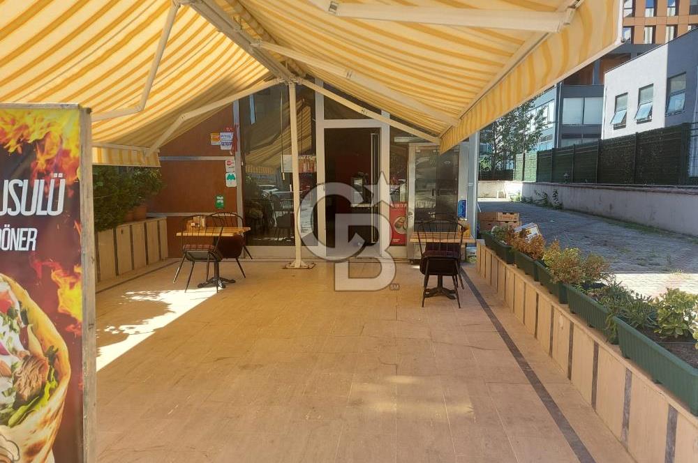 MALTEPE CEVİZLİDE RİTİM İSTANBUL KARŞISINDA 90 M2 KİRALIK DÜKKAN