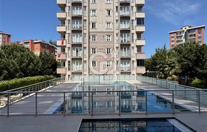 ATAŞEHİR'de METRO'ya 5 dk HAVUZLU GÜVENLİKLİ 3+1 SATILIK DAİRE