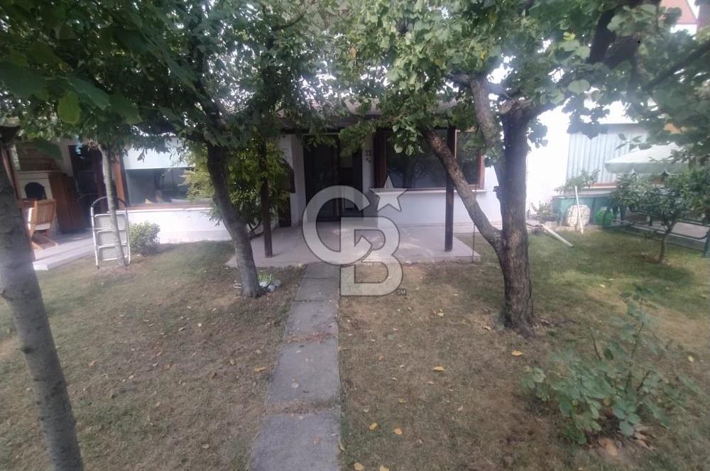 ELMAKENT SİTESİNDE 12 AY TATİL FORMATINDA SATILIK 3 + 1 VİLLA