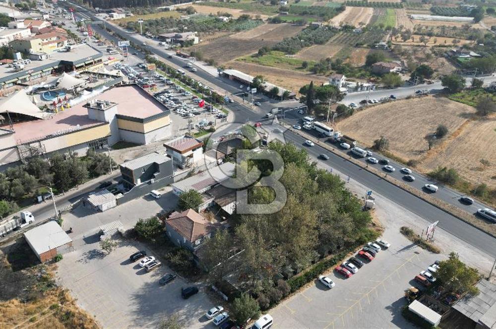 NOVADA ALIŞVERİŞ MERKEZİ YANI FOÇA KAVŞAĞINDA SATILIK KÖŞE PARSEL ARSA