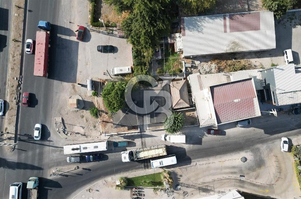 NOVADA ALIŞVERİŞ MERKEZİ YANI FOÇA KAVŞAĞINDA SATILIK KÖŞE PARSEL ARSA