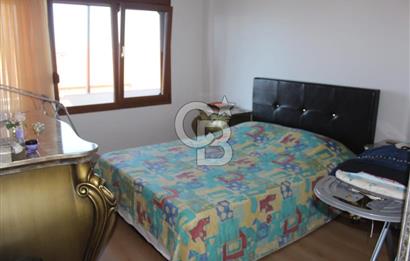 ÇEŞME DALYAN'DA SAKIZ ADASI MANZARALI TRİPLEKS VİLLA