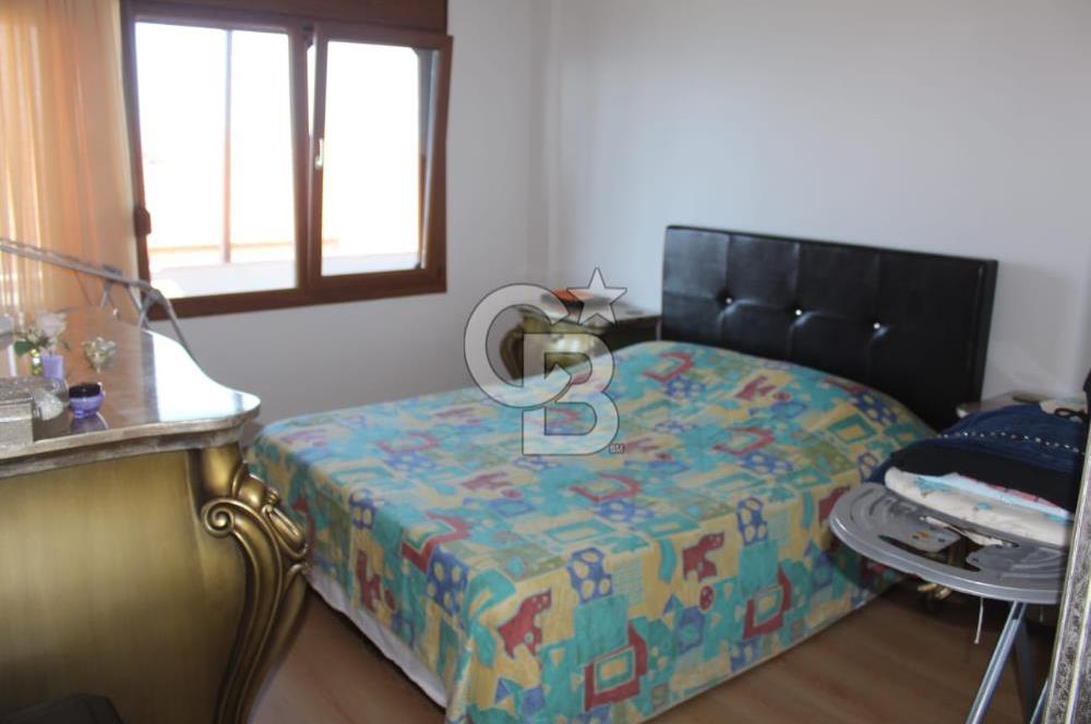 ÇEŞME DALYAN'DA SAKIZ ADASI MANZARALI TRİPLEKS VİLLA