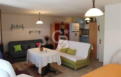 ÇEŞME DALYAN'DA SAKIZ ADASI MANZARALI TRİPLEKS VİLLA