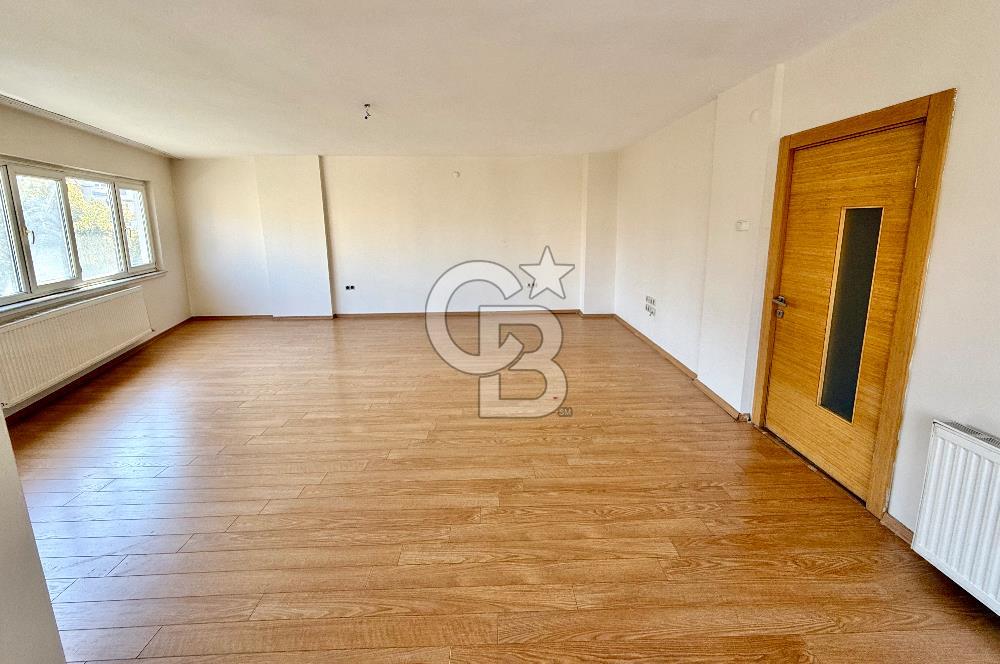 Girne'nin Kalbinde Aydınlık, Modern, Taşınmaya Hazır 3+1 Kiralık