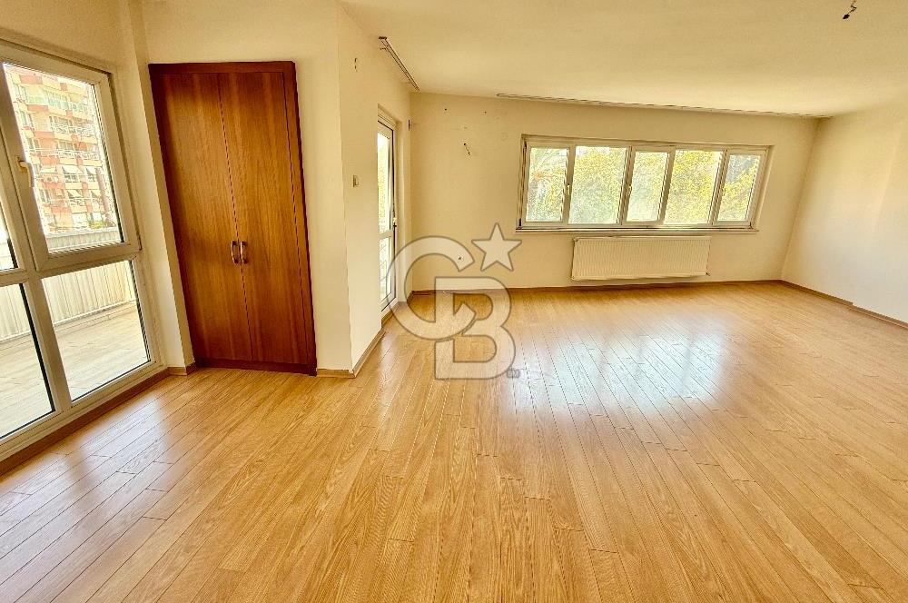 Girne'nin Kalbinde Aydınlık, Modern, Taşınmaya Hazır 3+1 Kiralık