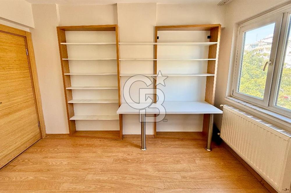 Girne'nin Kalbinde Aydınlık, Modern, Taşınmaya Hazır 3+1 Kiralık