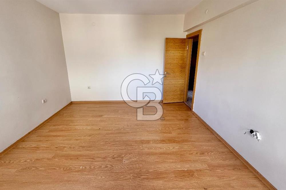 Girne'nin Kalbinde Aydınlık, Modern, Taşınmaya Hazır 3+1 Kiralık