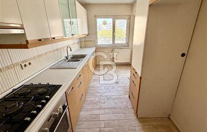 Girne'nin Kalbinde Aydınlık, Modern, Taşınmaya Hazır 3+1 Kiralık