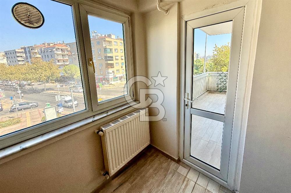 Girne'nin Kalbinde Aydınlık, Modern, Taşınmaya Hazır 3+1 Kiralık