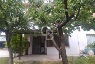 ELMAKENT SİTESİNDE 12 AY TATİL FORMATINDA SATILIK 3 + 1 VİLLA
