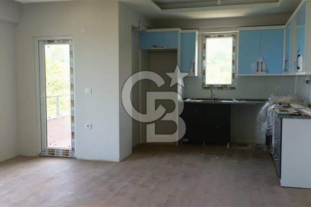 CUMHURİYET MAHALLESİNDE SATILIK 2+1 GENİŞ DAİRELER