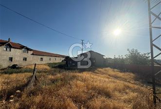 ÇANAKKALE  BAYRAMİÇ TÜRKMENLİ KÖYÜ SATILIK TARLA ELEKTİRİK SU VAR