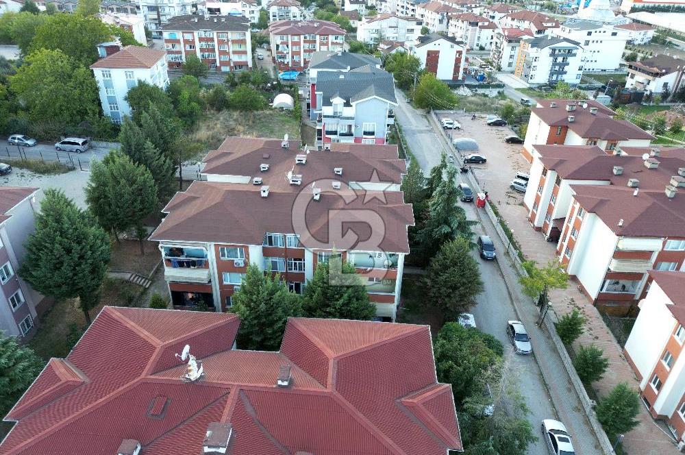 GÖLCÜK-YAZLIK YENİ MAH. 3+1 ARAKAT SATILIK DAİRE.