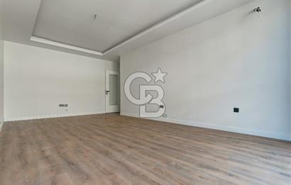 Maltepe Feyzullah Mah. Minibüs Cad. Üzeri Satılık 3+1 Daire!