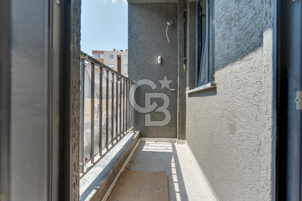 Maltepe Feyzullah Mah. Minibüs Cad. Üzeri Kiralık 3+1 Daire!