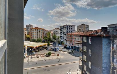 Maltepe Feyzullah Mah. Minibüs Cad. Üzeri Satılık 4+1 Dubleks Daire!