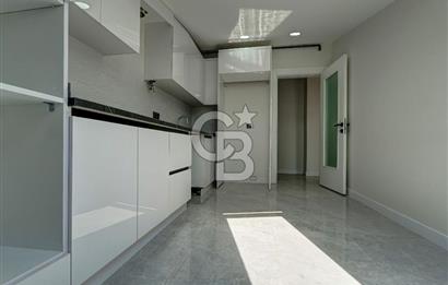 Maltepe Feyzullah Mah. Minibüs Cad. Üzeri Satılık 4+1 Dubleks Daire!