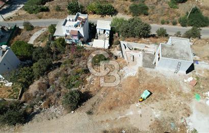 BODRUM KADIKALESİNDE DENİZE YÜRÜME MESAFESİNDE 3 KAT İMARLI ARSA