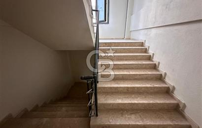 Şemikler Mah. Kiralık 1200M² İş Yerleri Fabrika Hol'ü