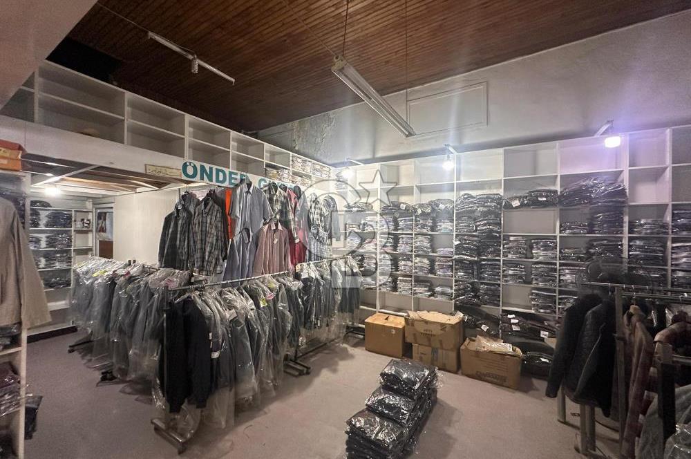 Saraylar Mah. Demirciler Caddesi 138M² Satılık İş Yeri