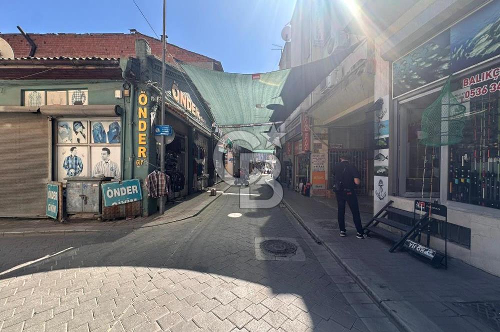 Saraylar Mah. Demirciler Caddesi 138M² Satılık İş Yeri