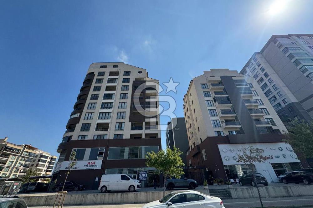 CB BLACK'TAN 23 NİSAN CADDE ÜZERİNDE SATILIK DÜKKAN*