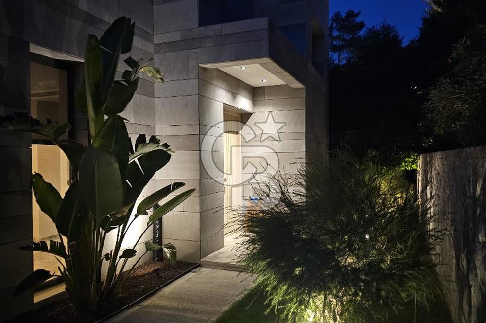 Torbada Satılık 3+1 Havuzlu Lüks Villa – Doğayla İç İçe, Modern Yaşam