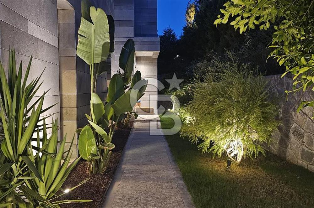 Torbada Satılık 3+1 Havuzlu Lüks Villa – Doğayla İç İçe, Modern Yaşam