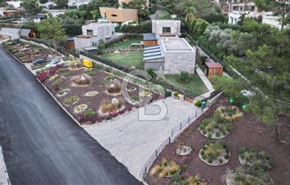 Torbada Satılık 3+1 Havuzlu Lüks Villa – Doğayla İç İçe, Modern Yaşam