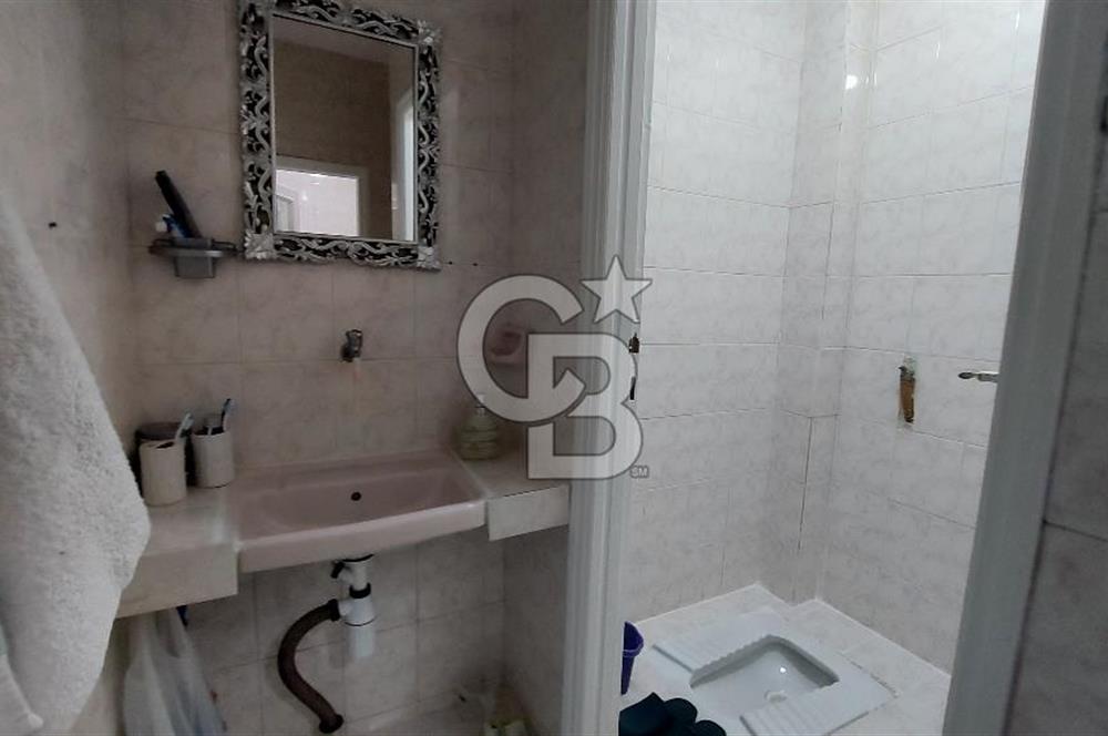 CB AKADEMİ İZMİT YEŞİLOVA'DA KOMPLE SATILIK 4 KATLI BİNA