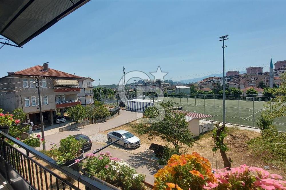 CB AKADEMİ İZMİT YEŞİLOVA'DA KOMPLE SATILIK 4 KATLI BİNA