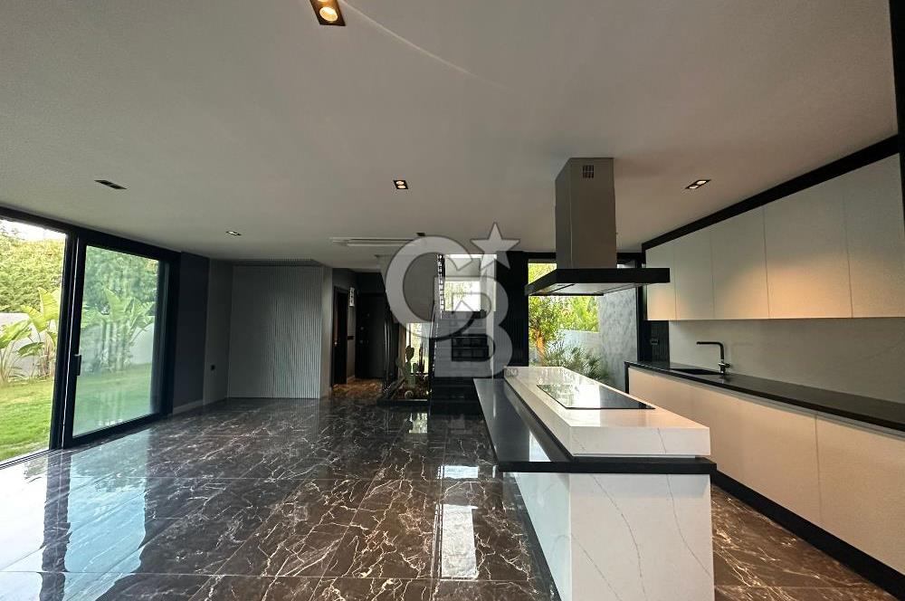 Türkbükü Vamos Bodrum Evleri – Satılık 4+1 Villa, Denize Yürüme Mesafesinde