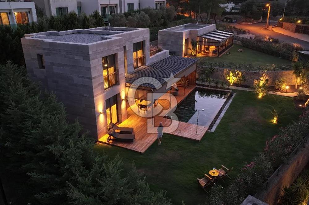 Torbada Satılık 3+1 Havuzlu Lüks Villa – Doğayla İç İçe, Modern Yaşam