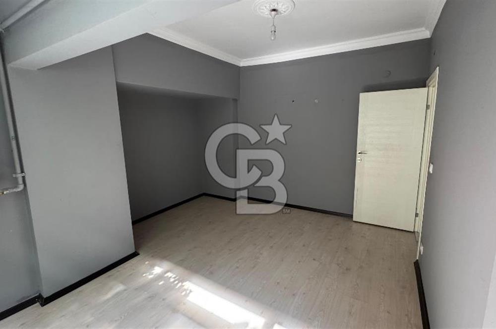 ALTINŞEHİR MAHALLESİ'NDE METROYA KOMŞU 3+1 120 M2 KİRALIK DAİRE