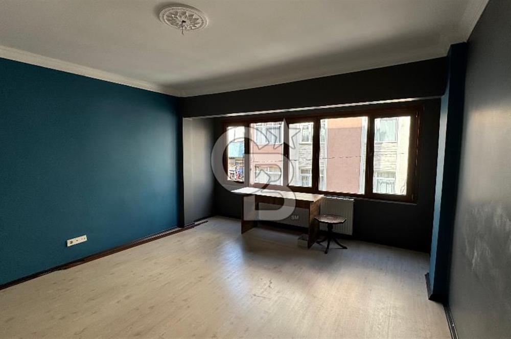 ALTINŞEHİR MAHALLESİ'NDE METROYA KOMŞU 3+1 120 M2 KİRALIK DAİRE