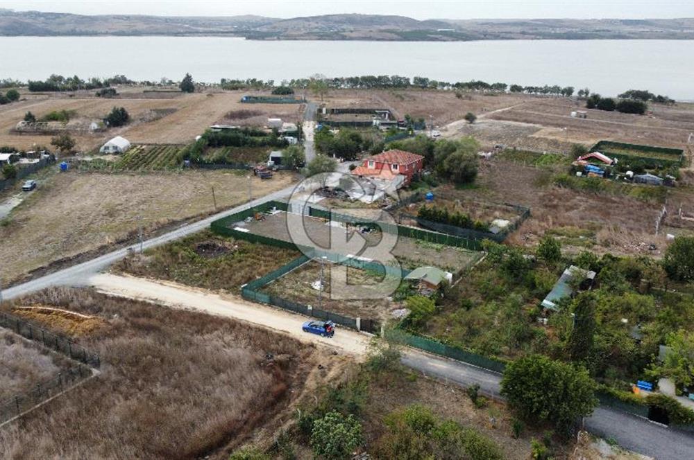 BÜYÜKÇEKMECE ESKİCE'DE 491 m² ETRAFI ÇEVRİLİ TEK TAPU ARSA