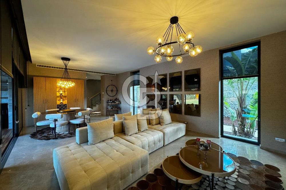 Bodrum Torbada Satılık 4+1 Havuzlu Lüks Villa – Doğayla İç İçe, Modern Yaşam